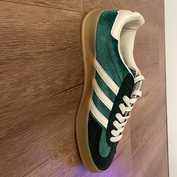 Adidas Gucci Gazelle sneakers never worn before with box - Picture 2 of 5